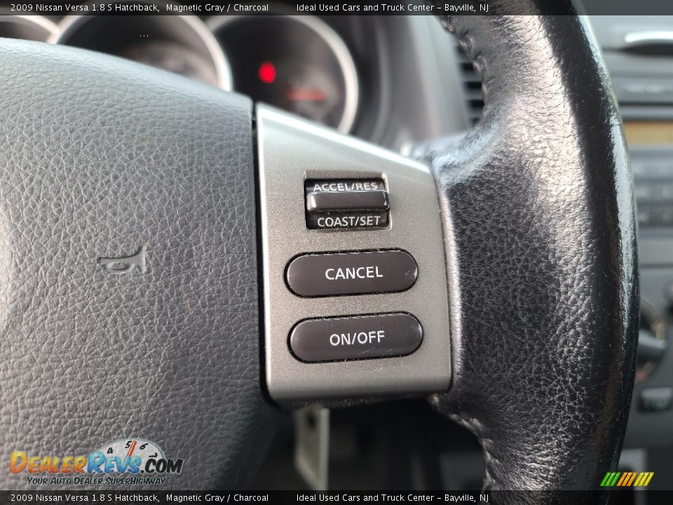2009 Nissan Versa 1.8 S Hatchback Magnetic Gray / Charcoal Photo #19