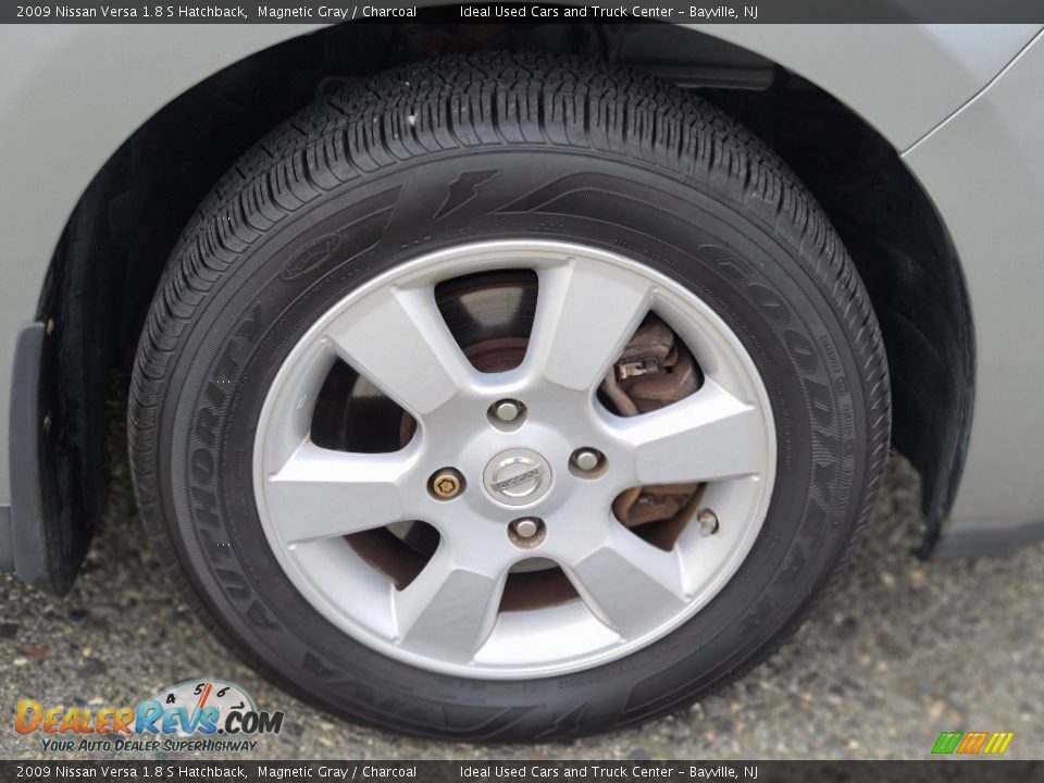 2009 Nissan Versa 1.8 S Hatchback Magnetic Gray / Charcoal Photo #26