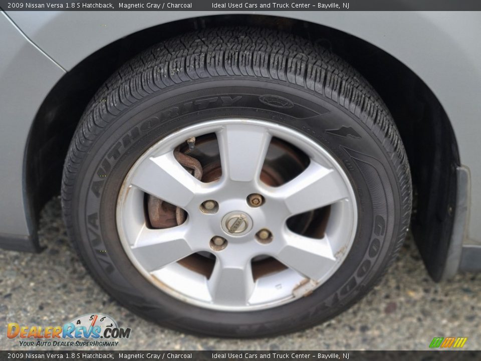 2009 Nissan Versa 1.8 S Hatchback Magnetic Gray / Charcoal Photo #29