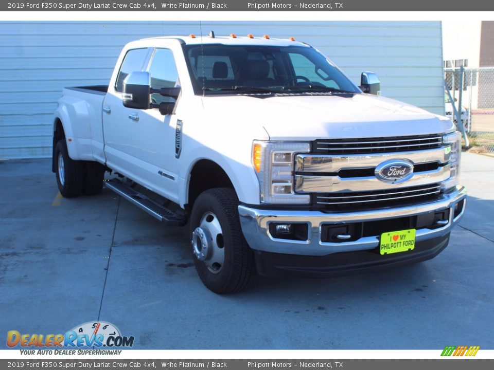 2019 Ford F350 Super Duty Lariat Crew Cab 4x4 White Platinum / Black Photo #2