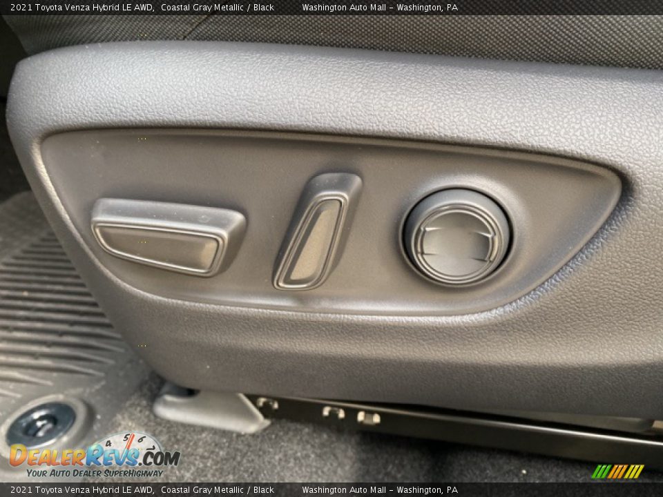 2021 Toyota Venza Hybrid LE AWD Coastal Gray Metallic / Black Photo #20