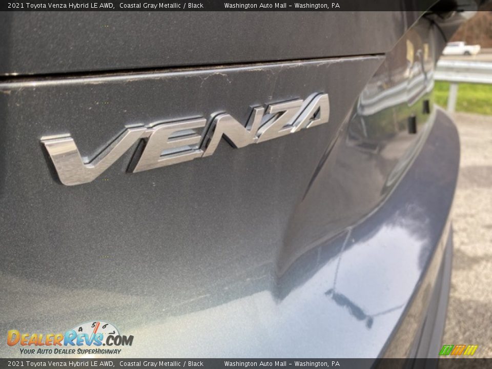 2021 Toyota Venza Hybrid LE AWD Coastal Gray Metallic / Black Photo #22