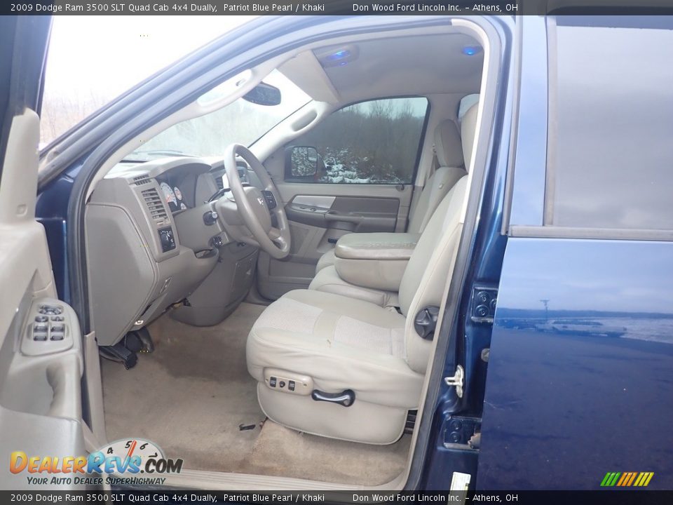 2009 Dodge Ram 3500 SLT Quad Cab 4x4 Dually Patriot Blue Pearl / Khaki Photo #18