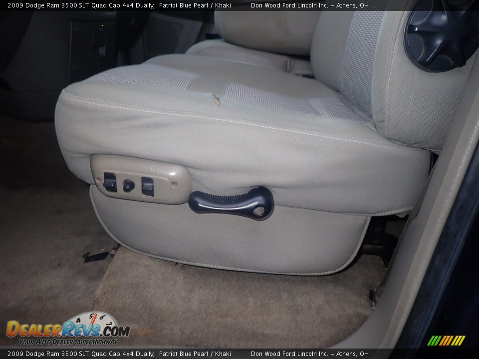 2009 Dodge Ram 3500 SLT Quad Cab 4x4 Dually Patriot Blue Pearl / Khaki Photo #19