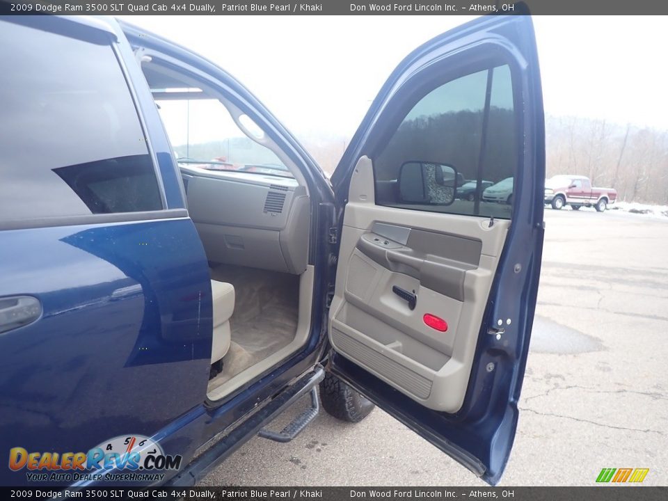 2009 Dodge Ram 3500 SLT Quad Cab 4x4 Dually Patriot Blue Pearl / Khaki Photo #34