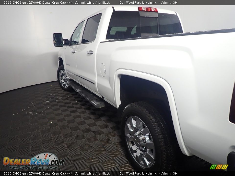 2016 GMC Sierra 2500HD Denali Crew Cab 4x4 Summit White / Jet Black Photo #22