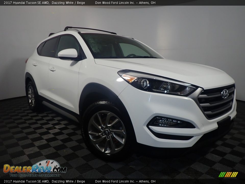 2017 Hyundai Tucson SE AWD Dazzling White / Beige Photo #3