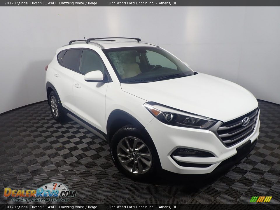 2017 Hyundai Tucson SE AWD Dazzling White / Beige Photo #5
