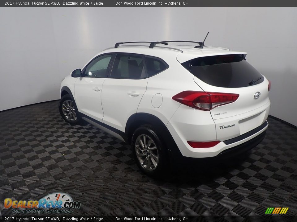 2017 Hyundai Tucson SE AWD Dazzling White / Beige Photo #17