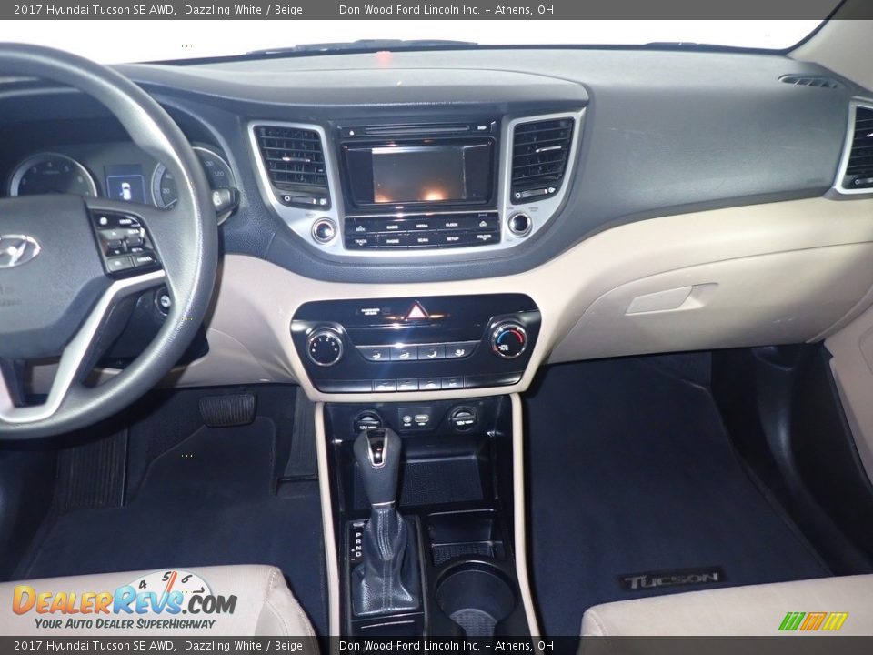 2017 Hyundai Tucson SE AWD Dazzling White / Beige Photo #36