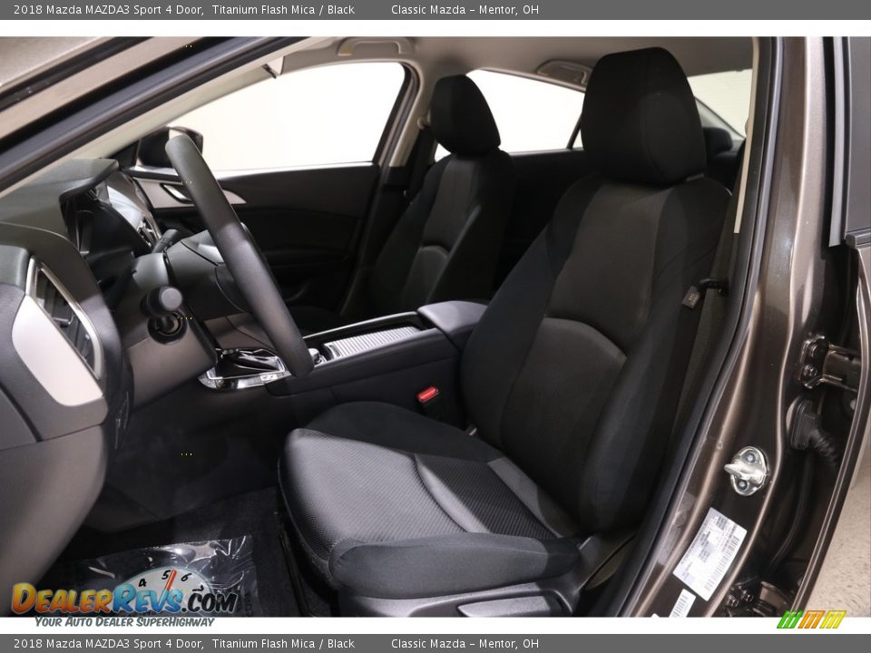 2018 Mazda MAZDA3 Sport 4 Door Titanium Flash Mica / Black Photo #5