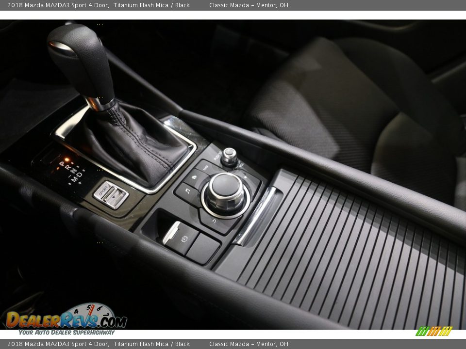2018 Mazda MAZDA3 Sport 4 Door Titanium Flash Mica / Black Photo #13