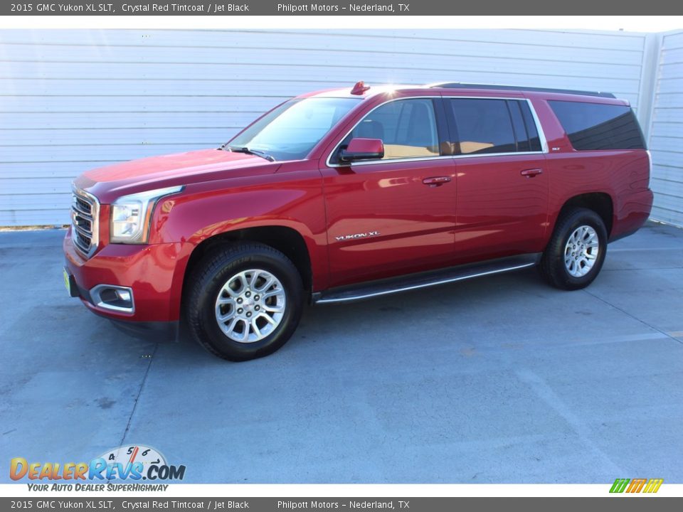 Front 3/4 View of 2015 GMC Yukon XL SLT Photo #5