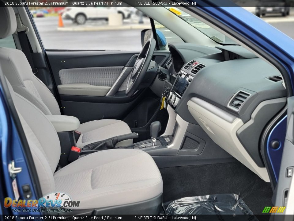 2018 Subaru Forester 2.5i Premium Quartz Blue Pearl / Platinum Photo #26