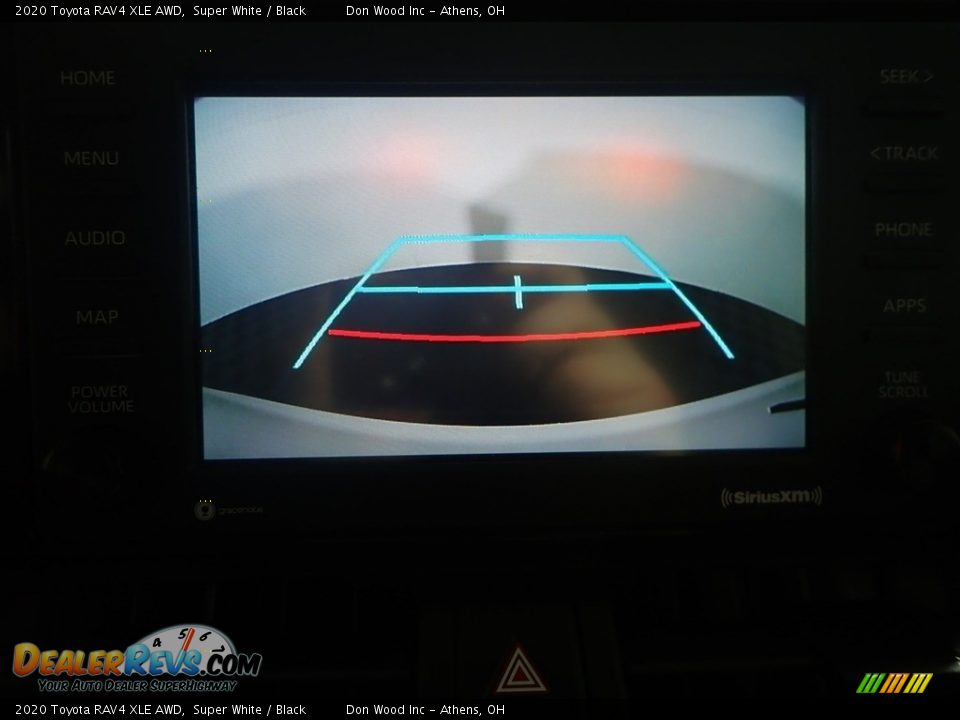 2020 Toyota RAV4 XLE AWD Super White / Black Photo #3