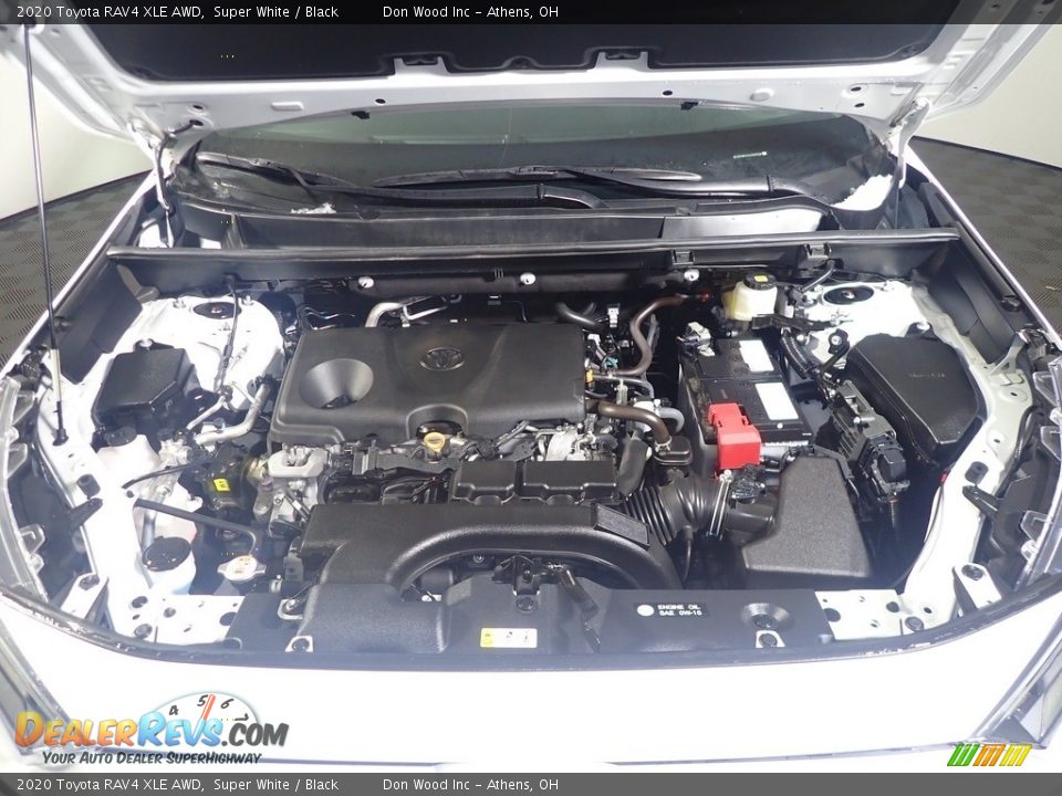 2020 Toyota RAV4 XLE AWD Super White / Black Photo #9