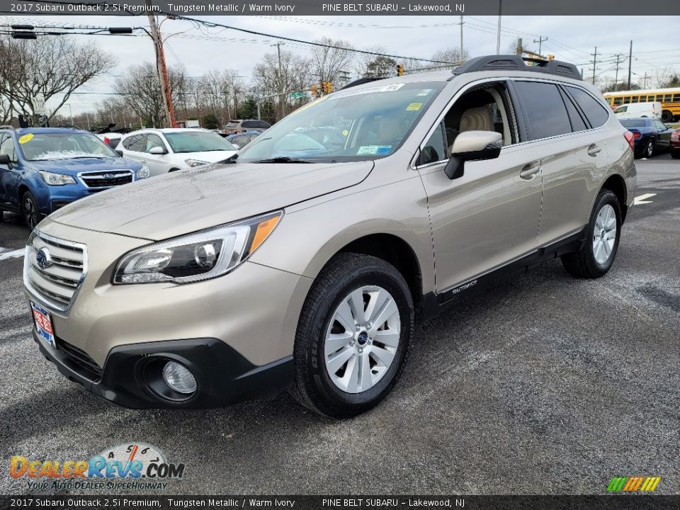 2017 Subaru Outback 2.5i Premium Tungsten Metallic / Warm Ivory Photo #15