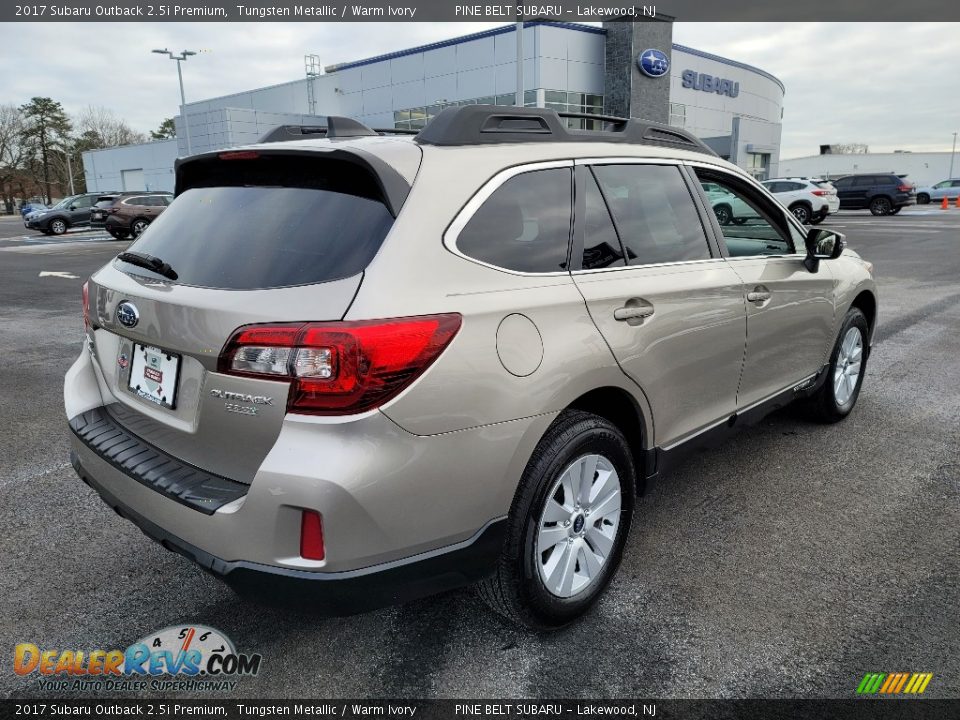 2017 Subaru Outback 2.5i Premium Tungsten Metallic / Warm Ivory Photo #20