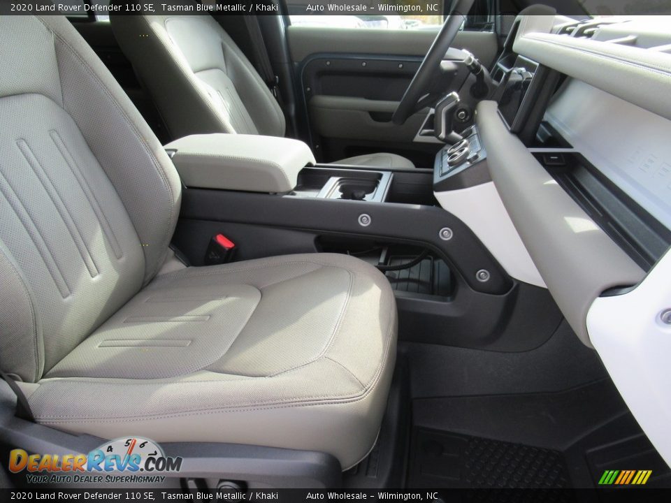 2020 Land Rover Defender 110 SE Tasman Blue Metallic / Khaki Photo #13