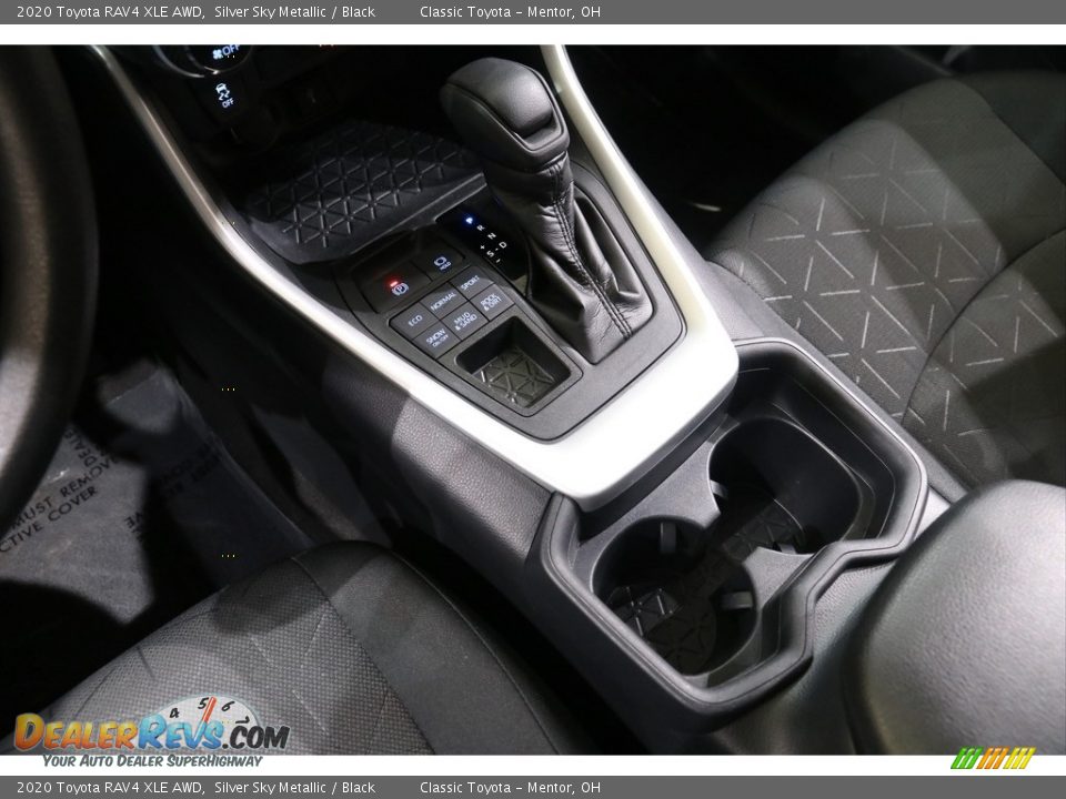 2020 Toyota RAV4 XLE AWD Silver Sky Metallic / Black Photo #15
