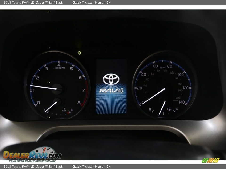 2018 Toyota RAV4 LE Super White / Black Photo #8