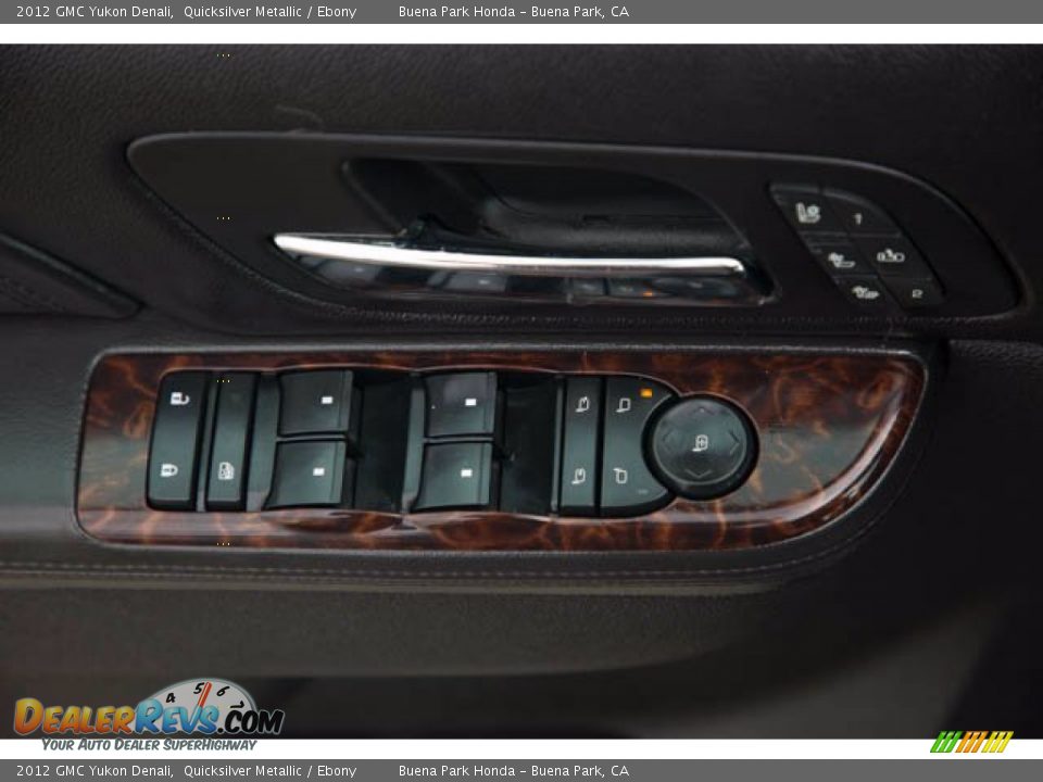 Door Panel of 2012 GMC Yukon Denali Photo #32