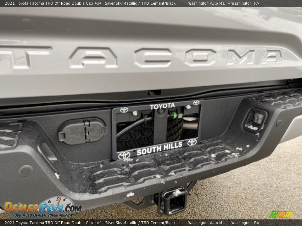 2021 Toyota Tacoma TRD Off Road Double Cab 4x4 Silver Sky Metallic / TRD Cement/Black Photo #22