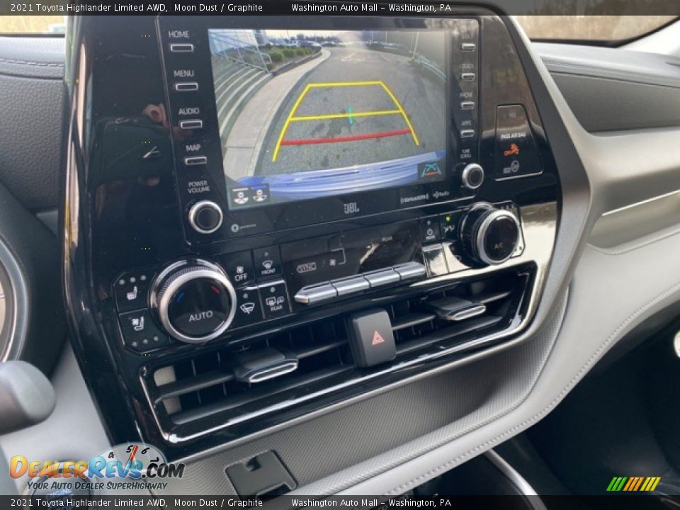 Controls of 2021 Toyota Highlander Limited AWD Photo #9