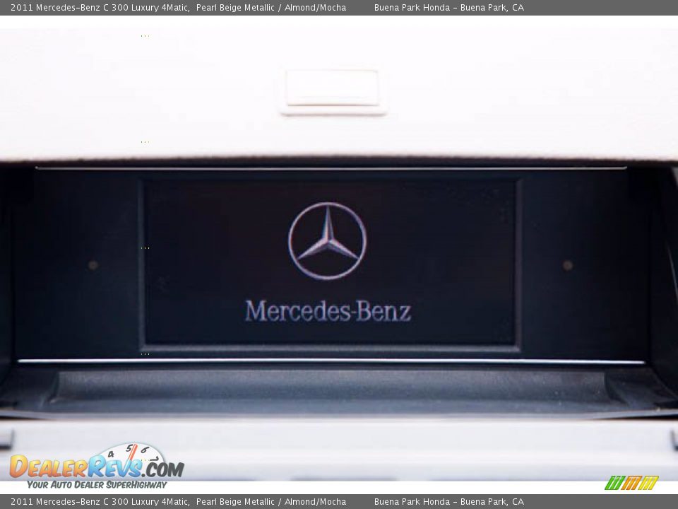2011 Mercedes-Benz C 300 Luxury 4Matic Pearl Beige Metallic / Almond/Mocha Photo #16
