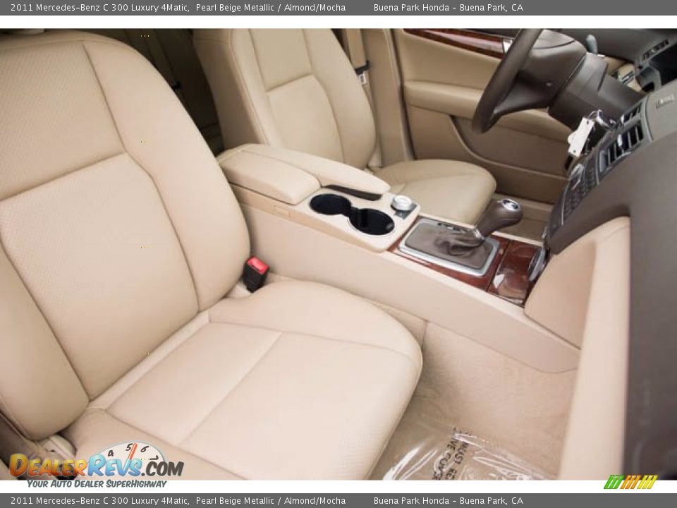 2011 Mercedes-Benz C 300 Luxury 4Matic Pearl Beige Metallic / Almond/Mocha Photo #24