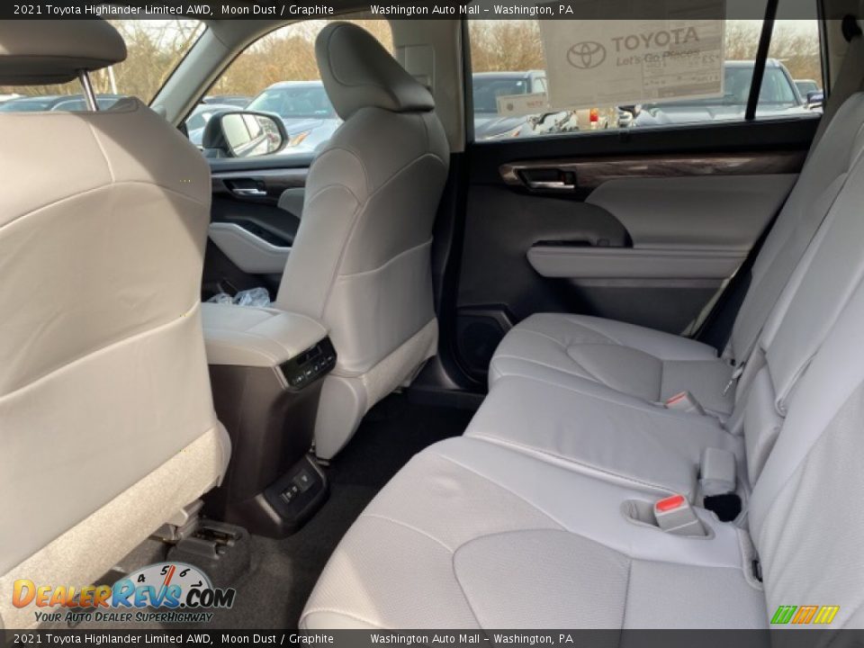 Rear Seat of 2021 Toyota Highlander Limited AWD Photo #28