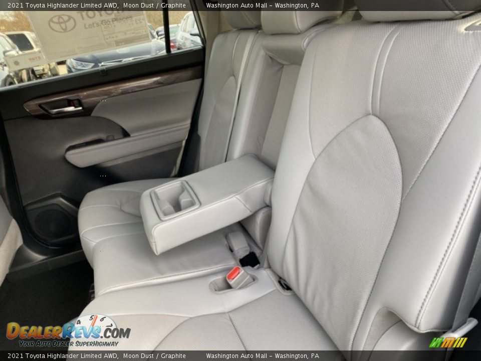 Rear Seat of 2021 Toyota Highlander Limited AWD Photo #29