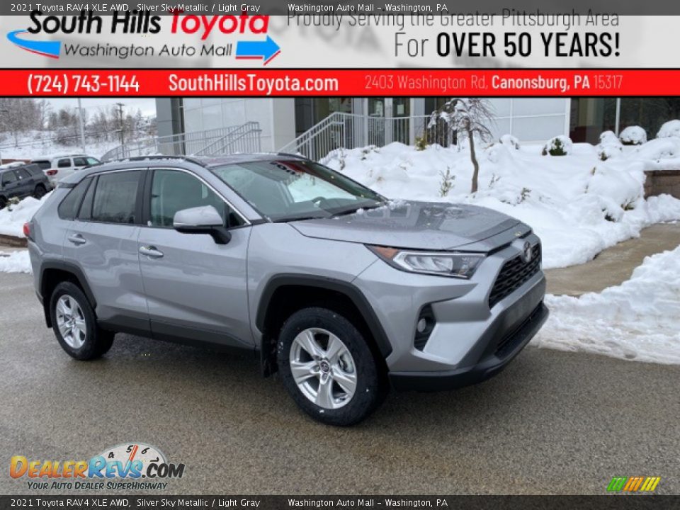 2021 Toyota RAV4 XLE AWD Silver Sky Metallic / Light Gray Photo #1
