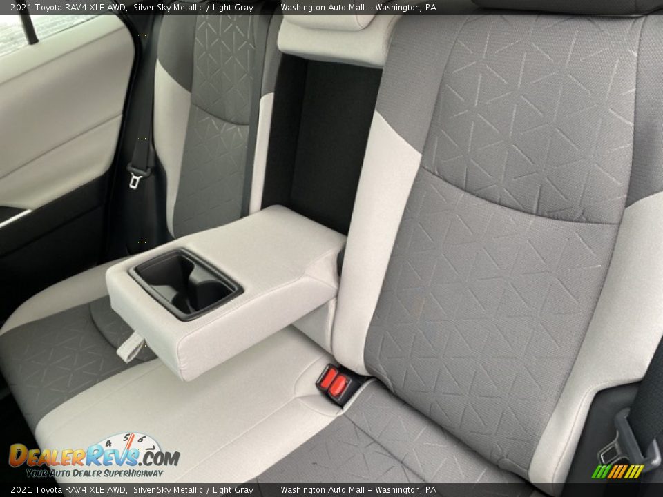 2021 Toyota RAV4 XLE AWD Silver Sky Metallic / Light Gray Photo #25