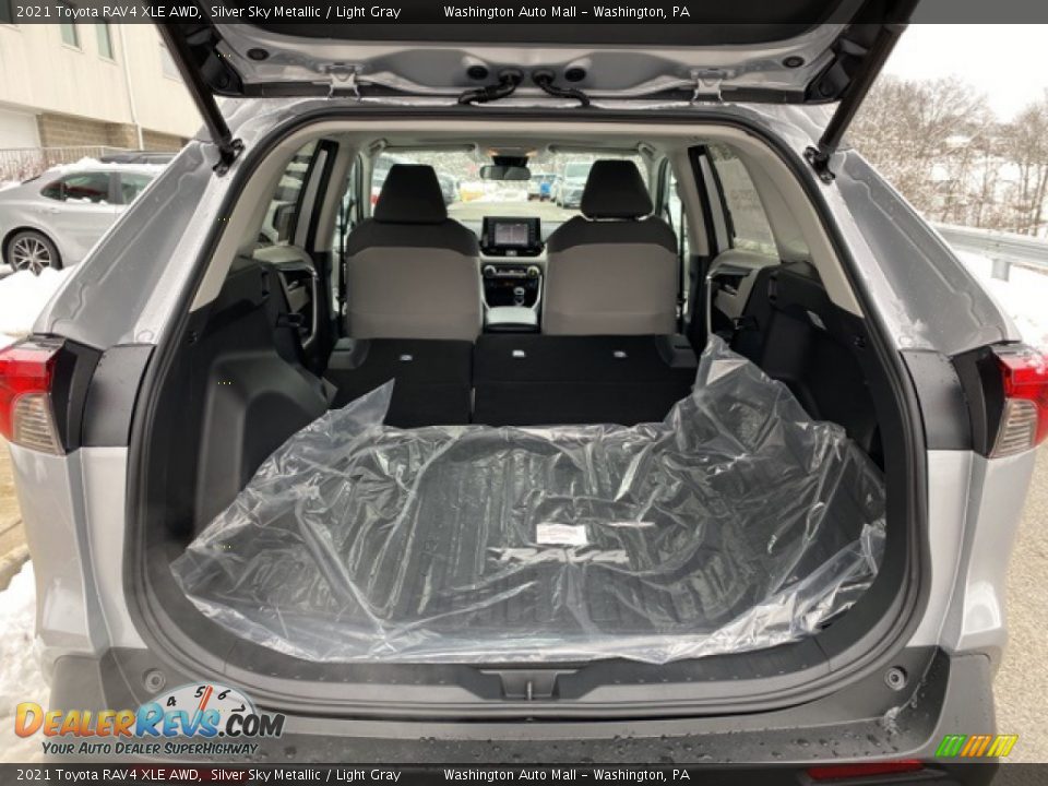 2021 Toyota RAV4 XLE AWD Silver Sky Metallic / Light Gray Photo #29
