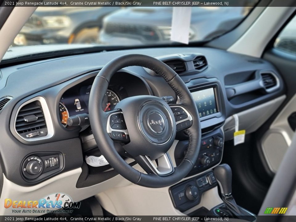 Dashboard of 2021 Jeep Renegade Latitude 4x4 Photo #10