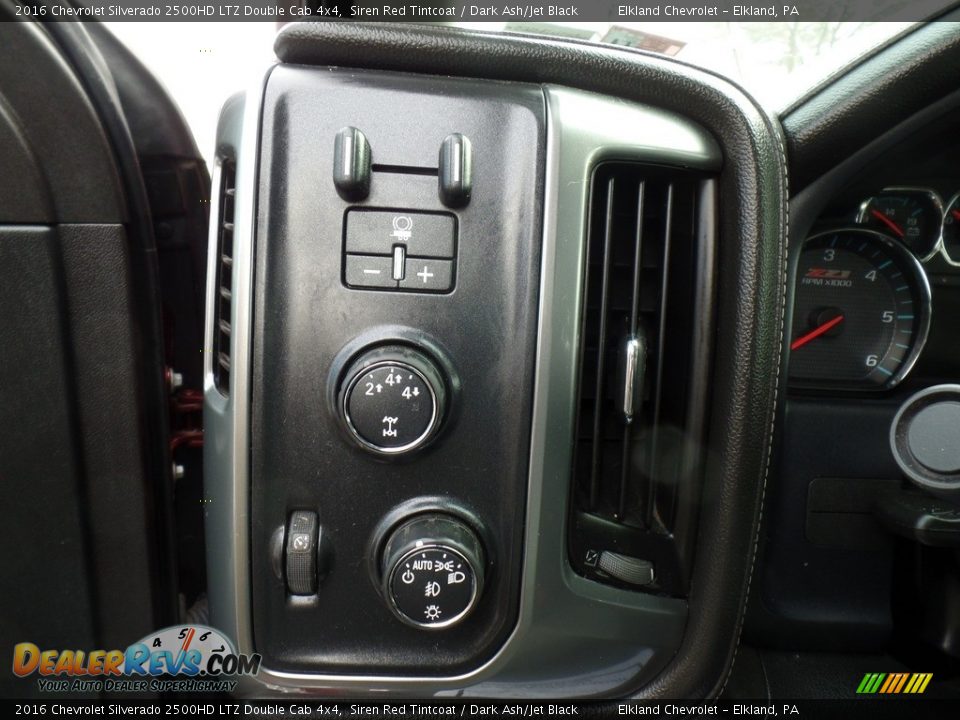 2016 Chevrolet Silverado 2500HD LTZ Double Cab 4x4 Siren Red Tintcoat / Dark Ash/Jet Black Photo #29