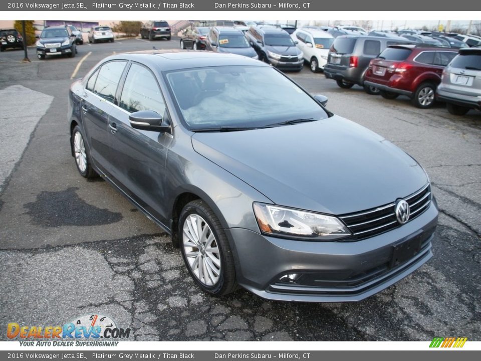 Platinum Grey Metallic 2016 Volkswagen Jetta SEL Photo #3