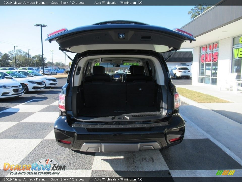 2019 Nissan Armada Platinum Super Black / Charcoal Photo #5