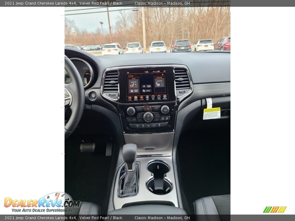 2021 Jeep Grand Cherokee Laredo 4x4 Velvet Red Pearl / Black Photo #6
