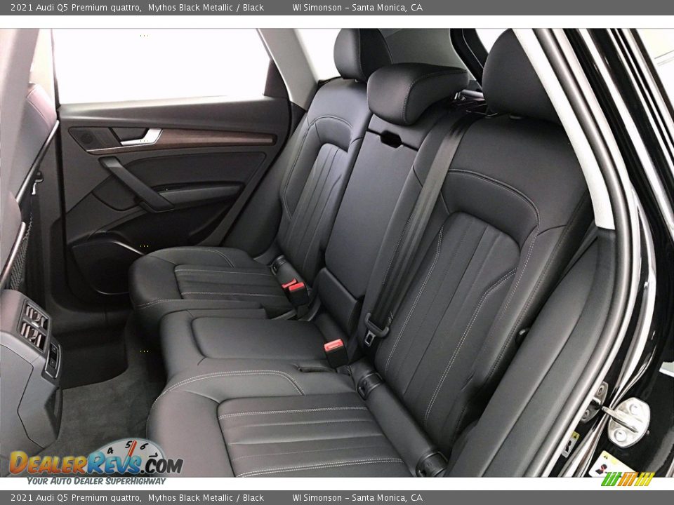 Rear Seat of 2021 Audi Q5 Premium quattro Photo #20
