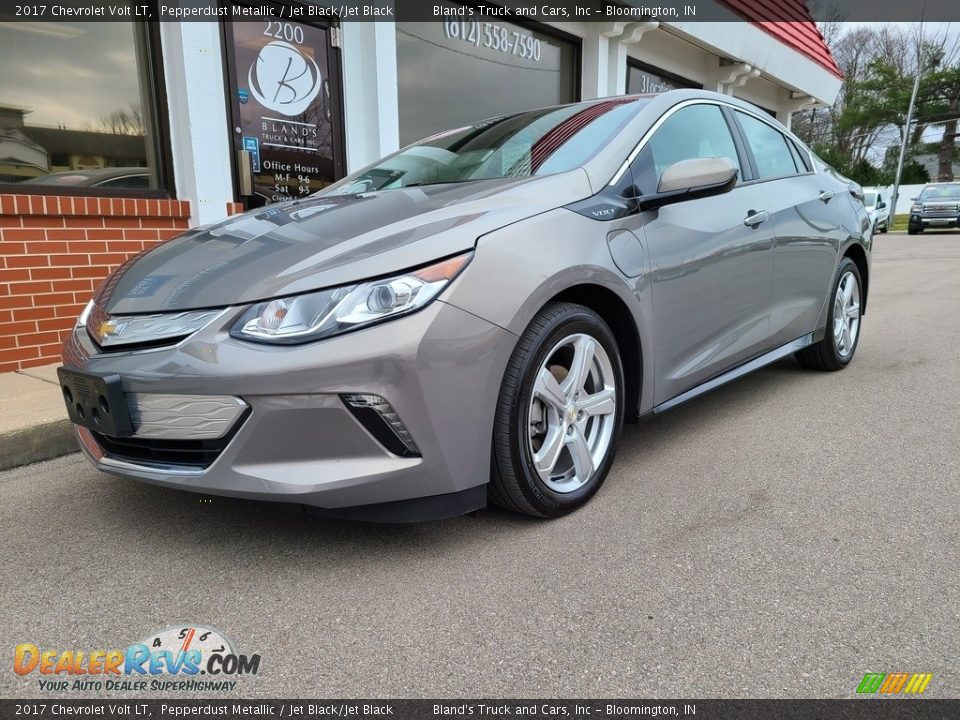 2017 Chevrolet Volt LT Pepperdust Metallic / Jet Black/Jet Black Photo #2