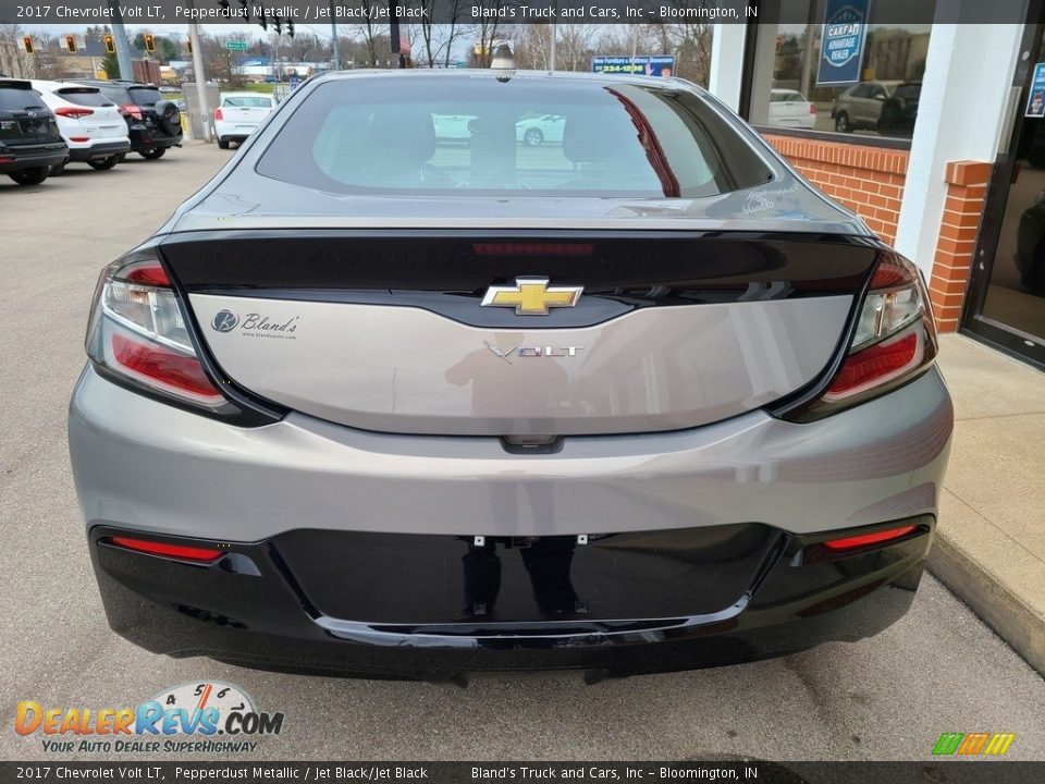 2017 Chevrolet Volt LT Pepperdust Metallic / Jet Black/Jet Black Photo #28