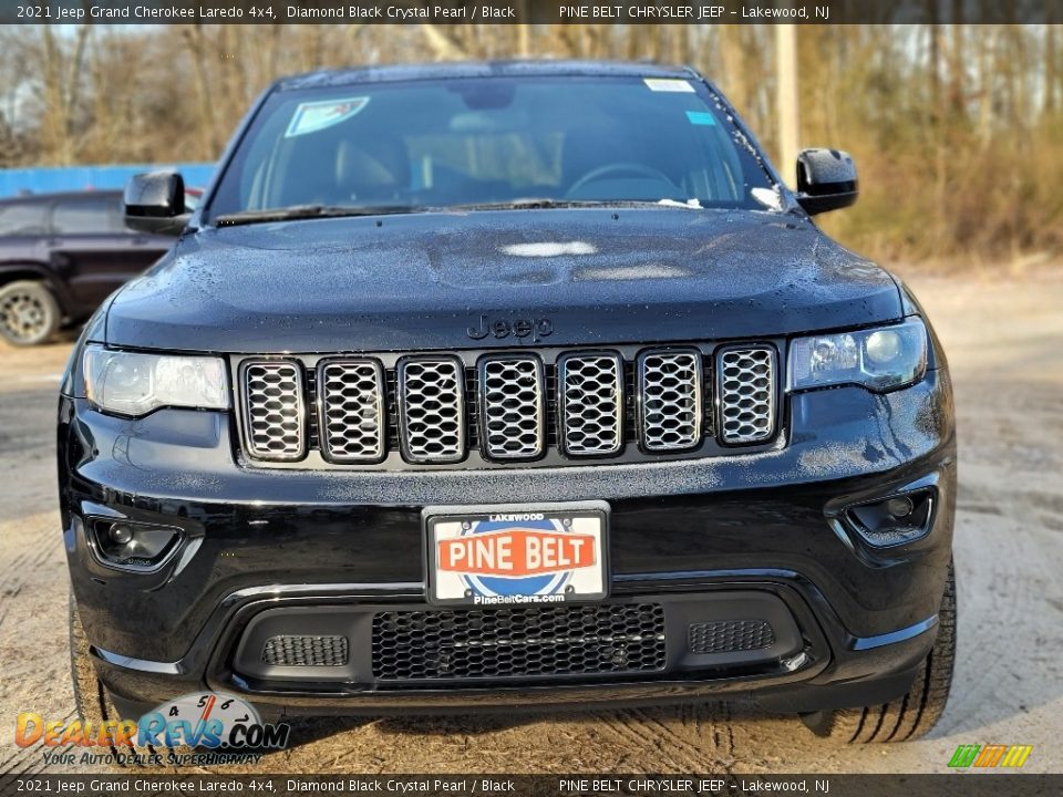 2021 Jeep Grand Cherokee Laredo 4x4 Diamond Black Crystal Pearl / Black Photo #3