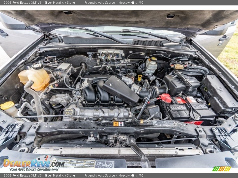 2008 Ford Escape XLT V6 Silver Metallic / Stone Photo #16