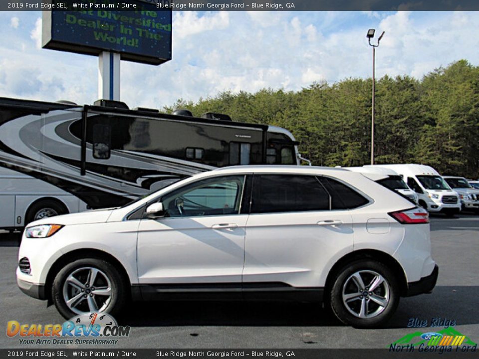 2019 Ford Edge SEL White Platinum / Dune Photo #2