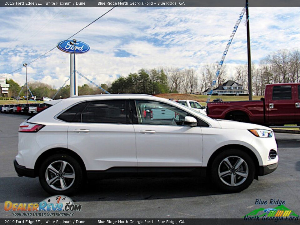 2019 Ford Edge SEL White Platinum / Dune Photo #6