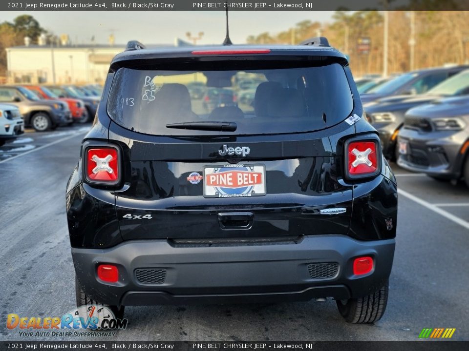 2021 Jeep Renegade Latitude 4x4 Black / Black/Ski Gray Photo #7