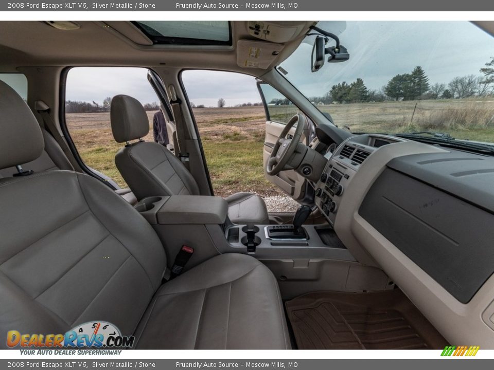 2008 Ford Escape XLT V6 Silver Metallic / Stone Photo #28