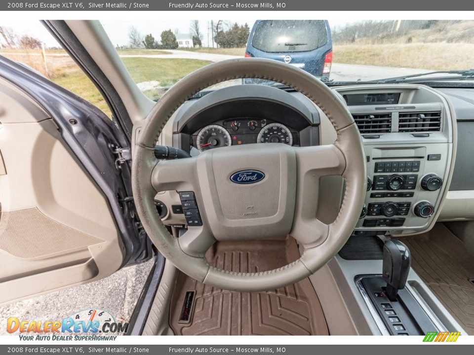 2008 Ford Escape XLT V6 Silver Metallic / Stone Photo #32